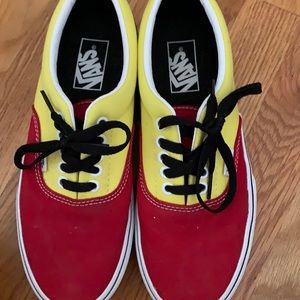 Tricolor platform vans